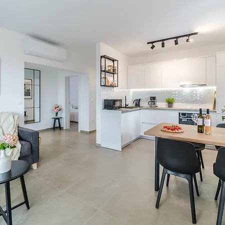 A'mare Διαμέρισμα *